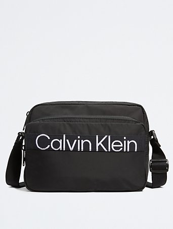 profiel Rondlopen Hechting CK Sport Active Icon Crossbody Camera Bag | Calvin Klein
