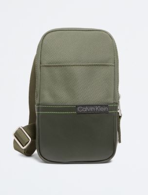   カルバン・クライン Utility Phone Crossbody Bag 4D1006G_UB1_main
