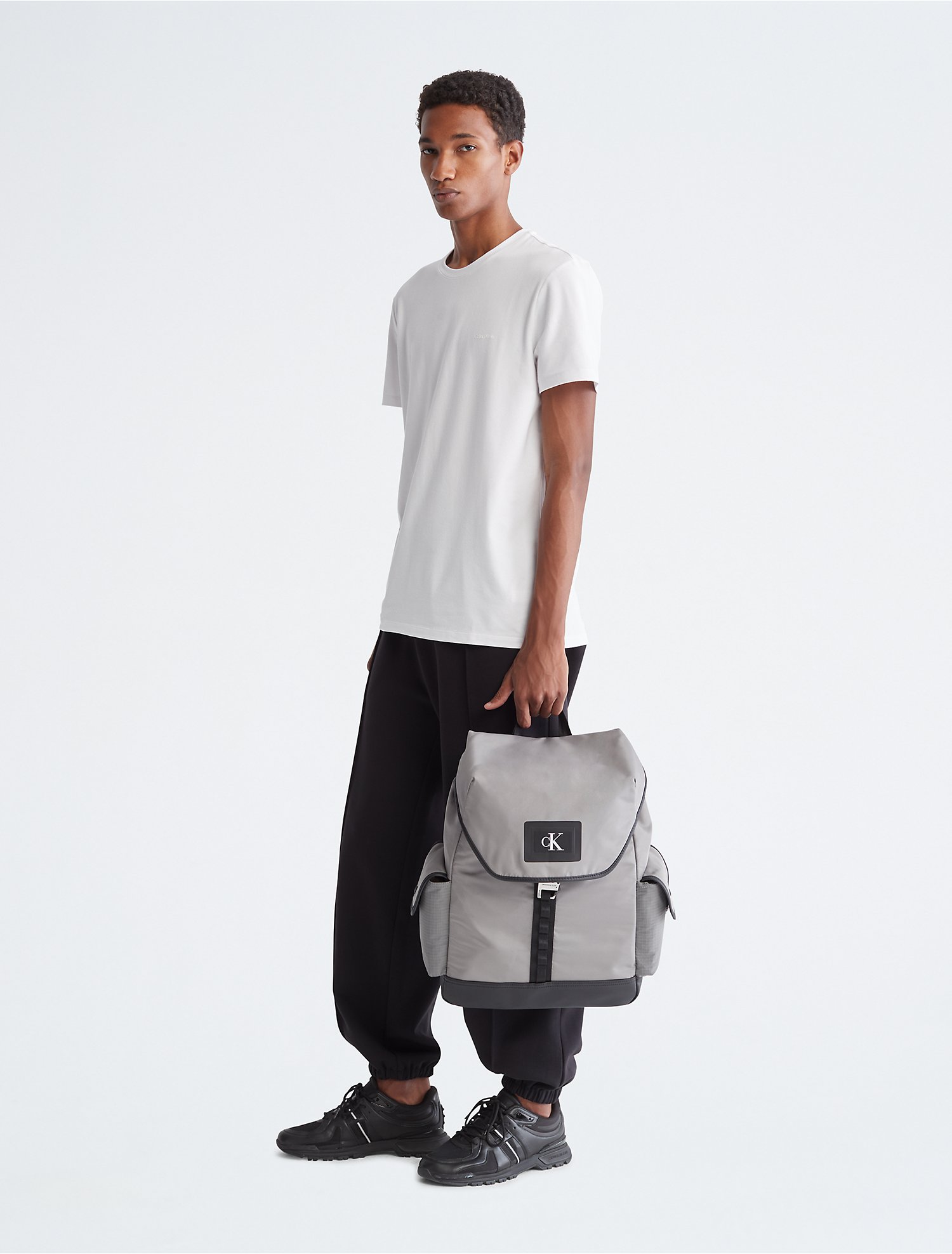 Aap Uitgestorven Sjah Industrial Nylon Flap Backpack | Calvin Klein