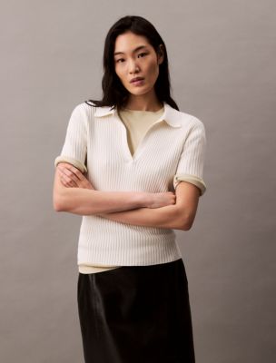 売れ筋商品|||カルバンクライン ニット&セーター アウター レディース Women's Cotton Ribbed Monogram-Logo Polo Top Tofu ウィメンズ | ニットウェア | カルバン クライン 公式オンライン
