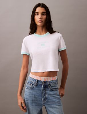 【CK JEAN】Women's Logo Baby Crop T-shirt★送料・関税込★ Logo Graphic Cropped Classic T-Shirt | Calvin Klein® USA
