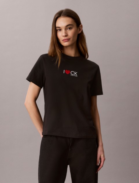 Женские футболки Calvin Klein Heart Logo Classic T-Shirt