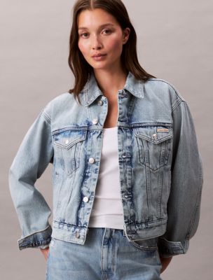 【CK JEAN】W'S 90S AOP DENIM TRUCKER JACKET 47B010G XE8 90s Allover Monogram Denim Trucker Jacket | Calvin Klein