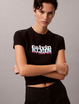 Женские футболки Calvin Klein Contrast Logo Graphic Slim T-Shirt — фото 2