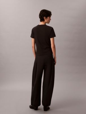 Женские футболки Calvin Klein Contrast Logo Graphic Slim T-Shirt — фото 4