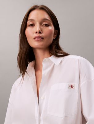 Женские рубашки Calvin Klein Woven Monologo Cropped Poplin Button-Down Shirt — фото 3