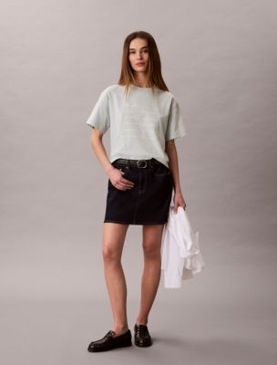 Женские футболки Calvin Klein Logo Font Graphic Boxy T-Shirt — фото 2
