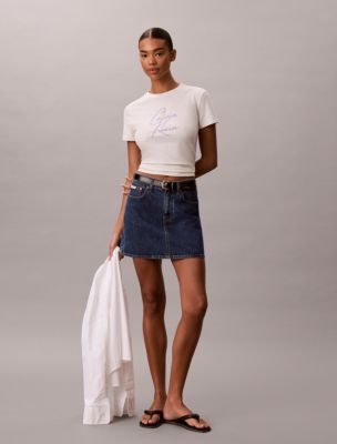 Женские футболки Calvin Klein Raised Script Logo Graphic Slim T-Shirt — фото 2