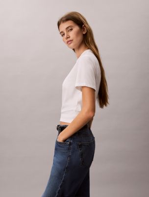 Женские футболки Calvin Klein City Sunset Logo Graphic Classic T-Shirt — фото 3