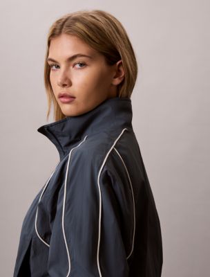 Женские куртки Calvin Klein 1989 Logo Graphic Lightweight Jacket — фото 5