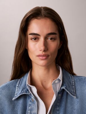 Женские куртки Calvin Klein Utility Cropped Denim Jacket — фото 2