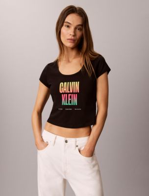 Женские футболки Calvin Klein Pride Slim Scoopneck Tee — фото 3