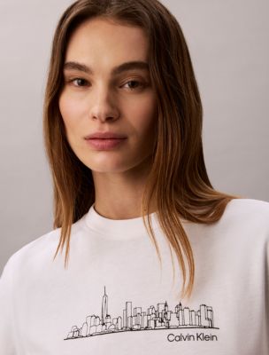 Женские футболки Calvin Klein New York Cityscape Classic Graphic Tee — фото 3