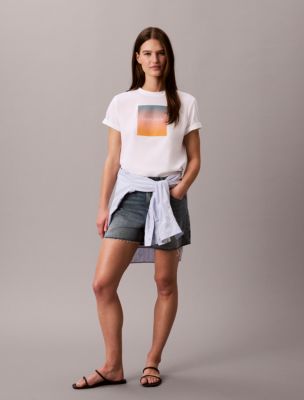 Женские футболки Calvin Klein Sunset Graphic Classic Tee — фото 5