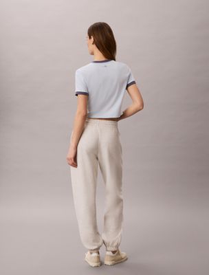 Женские футболки Calvin Klein Logo Graphic Cropped Ringer T-Shirt — фото 4