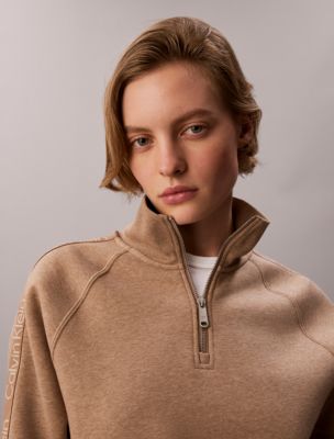 Женские худи Calvin Klein Logo Tape Fleece 1/4 Zip Sweatshirt — фото 3