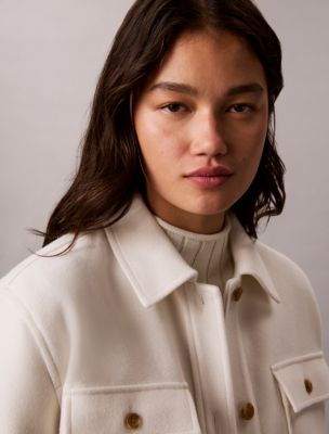 Женская куртка Calvin Klein Faux Wool Shirt Jacket, цвет: Молочный — фото 3