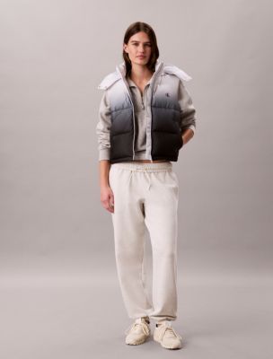 Женский жилет Calvin Klein Ombre Puffer Vest, цвет: Чёрный — фото 1
