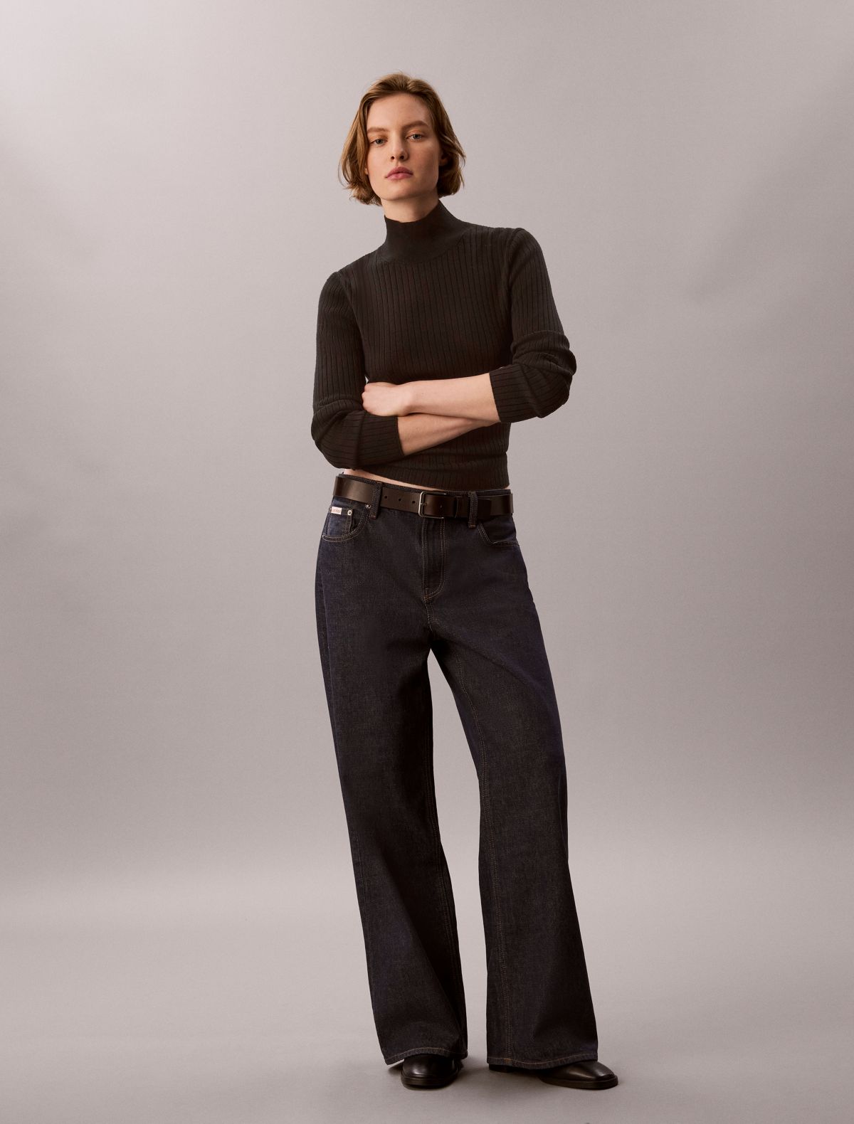 Low Rise Baggy Jeans