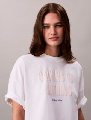Женская футболка Calvin Klein Boxy Cropped Bold Logo, цвет: Яркий белый — фото 5