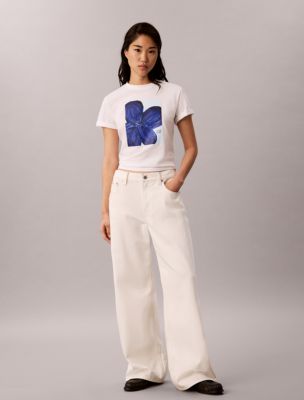 Женские футболки Calvin Klein Floral Graphic Logo Tee — фото 6