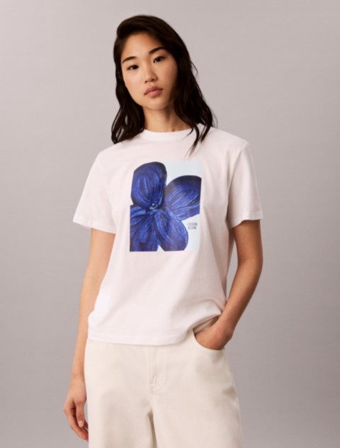 Женские футболки Calvin Klein Floral Graphic Logo Tee