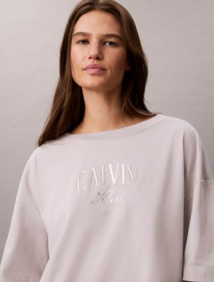 Женские футболки Calvin Klein Boxy Varsity Logo Cropped Tee — фото 3