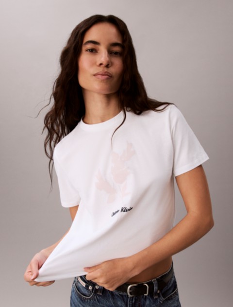 Женские футболки Calvin Klein Floral Classic Tee