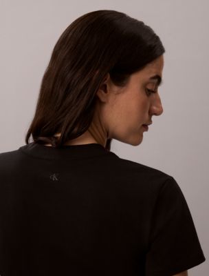 Женская футболка Calvin Klein облегающая с логотипом-надписью, цвет: Чёрный — фото 5
