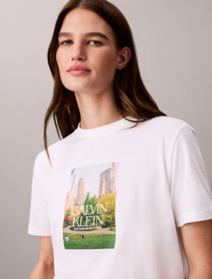 Женская футболка Calvin Klein Classic Central Park Graphic, цвет: Яркий белый — фото 3