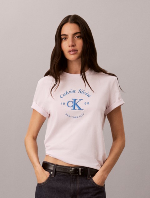 Женские футболки Calvin Klein Varsity Crest Logo Tee
