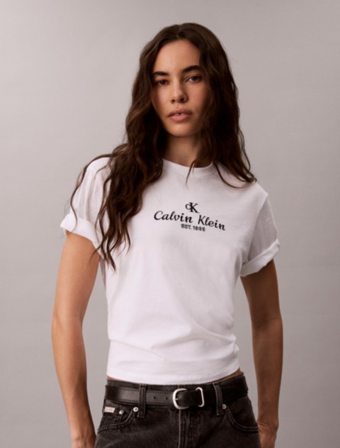 Женские футболки Calvin Klein Crest Logo Boxy Tee