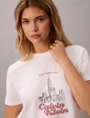 Женские футболки Calvin Klein Slim Cityscape Embossed Logo Tee — фото 2