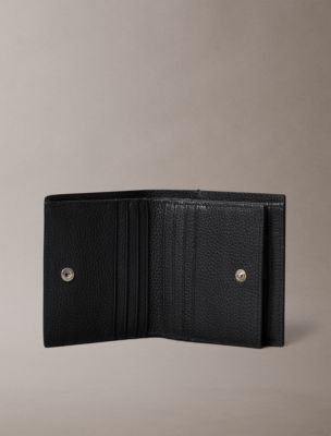 Мужские кошельки Calvin Klein Foil Embossed Logo Slim Trifold Wallet + Card Case — фото 4