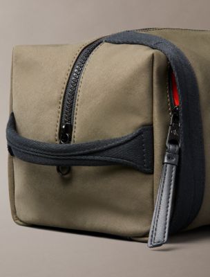 Мужские аксессуары Calvin Klein Canvas Dopp Kit — фото 4