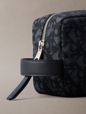 Мужские аксессуары Calvin Klein Allover Monogram Dopp Kit — фото 3