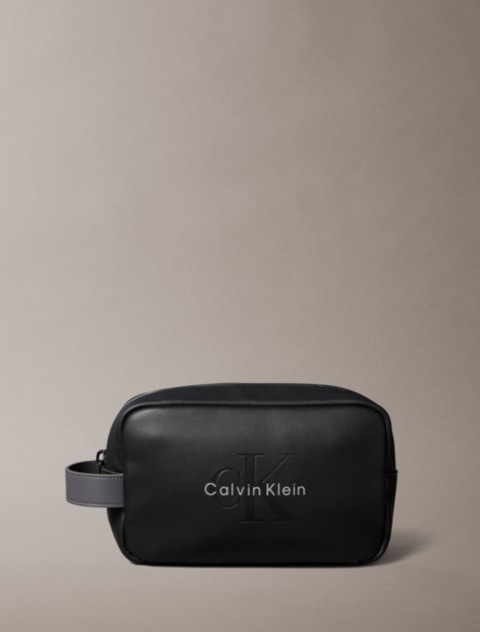 Мужские аксессуары Calvin Klein Embossed Monologo Dopp Kit