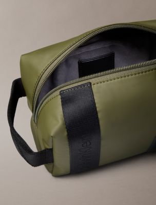 Мужские аксессуары Calvin Klein Monologo Patch Dopp Kit — фото 3