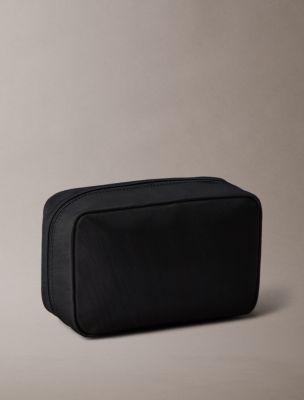 Мужские сумки Calvin Klein Bold Monologo Wash — фото 2