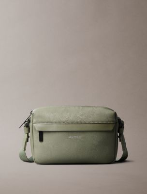 Pebbled Camera Bag, Deep Lichen Green