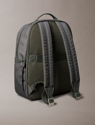 Calvin Klein Olive Nylon Backpack Y2K Utility Amazon.com: Calvin Klein Women main image 4