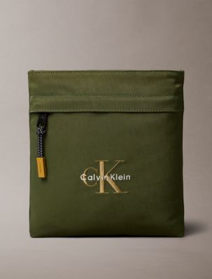 Nylon Monogram Logo Flatpack, Thyme