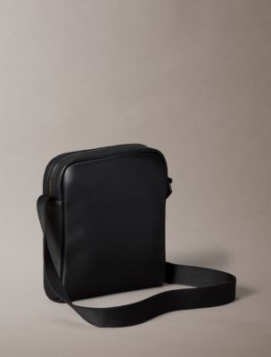 Мужские сумки Calvin Klein Embossed Monogram Reporter — фото 2