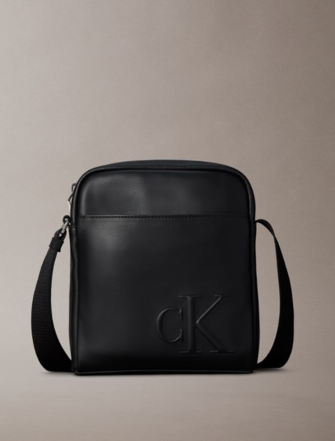 Мужские сумки Calvin Klein Embossed Monogram Reporter