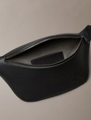 Мужские сумки Calvin Klein Embossed Monogram Belt — фото 2