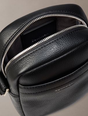 Мужская сумка Calvin Klein Hardware Logo Slim Reporter, цвет: Чёрный — фото 3