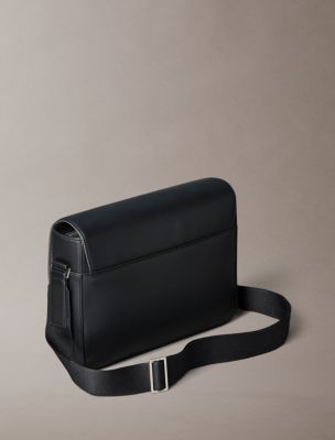 Refined Messenger Bag | Calvin Klein