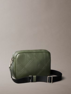 Мужские сумки Calvin Klein Allover Embossed Emblem Logo Camera — фото 2