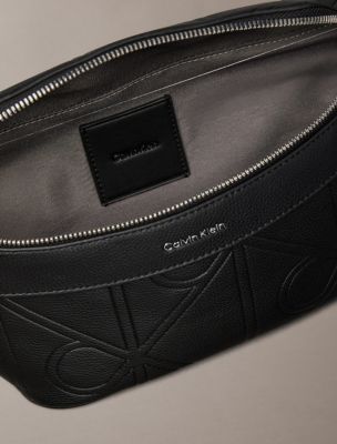 Мужские аксессуары Calvin Klein Allover Embossed Emblem Logo Waistpack — фото 3