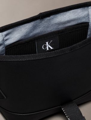 Мужские сумки Calvin Klein Textured Mix Flap Crossbody — фото 3